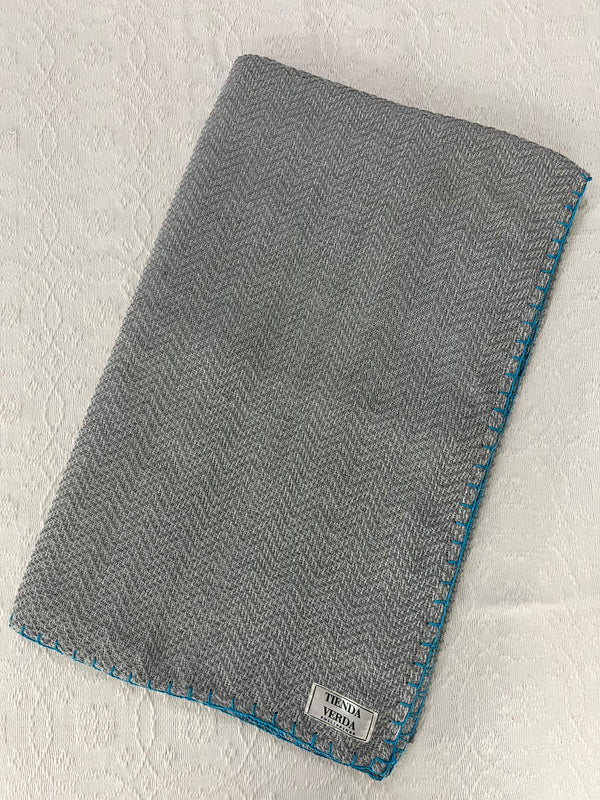 Trambia Blanket with Handsewn Edges (Gray/Aqua Blue)