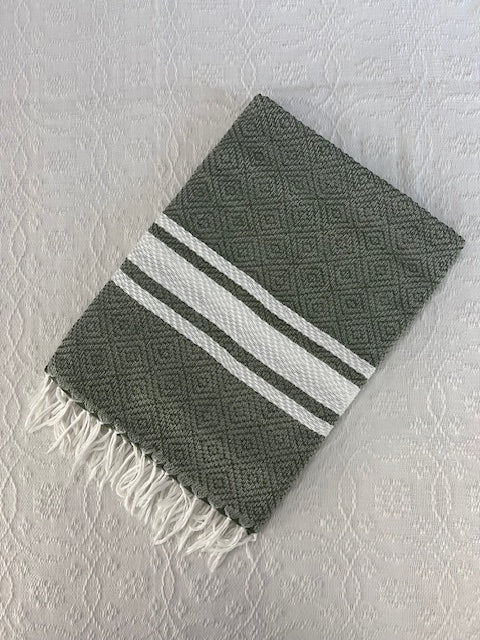 Beach Wrap in Army Green