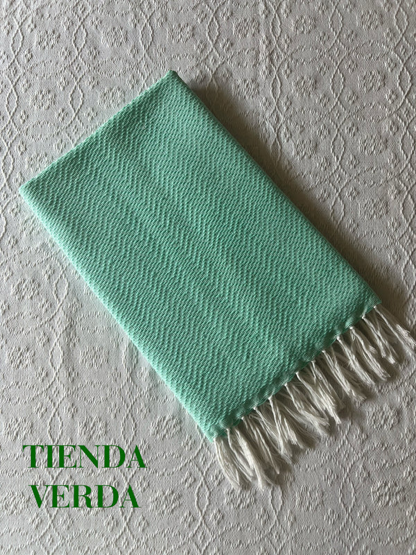 Beach Wrap in Mint Green (PLAIN)