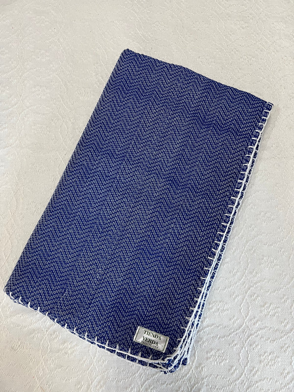 Trambia Blanket with Handsewn Edges (Royal Blue/White)