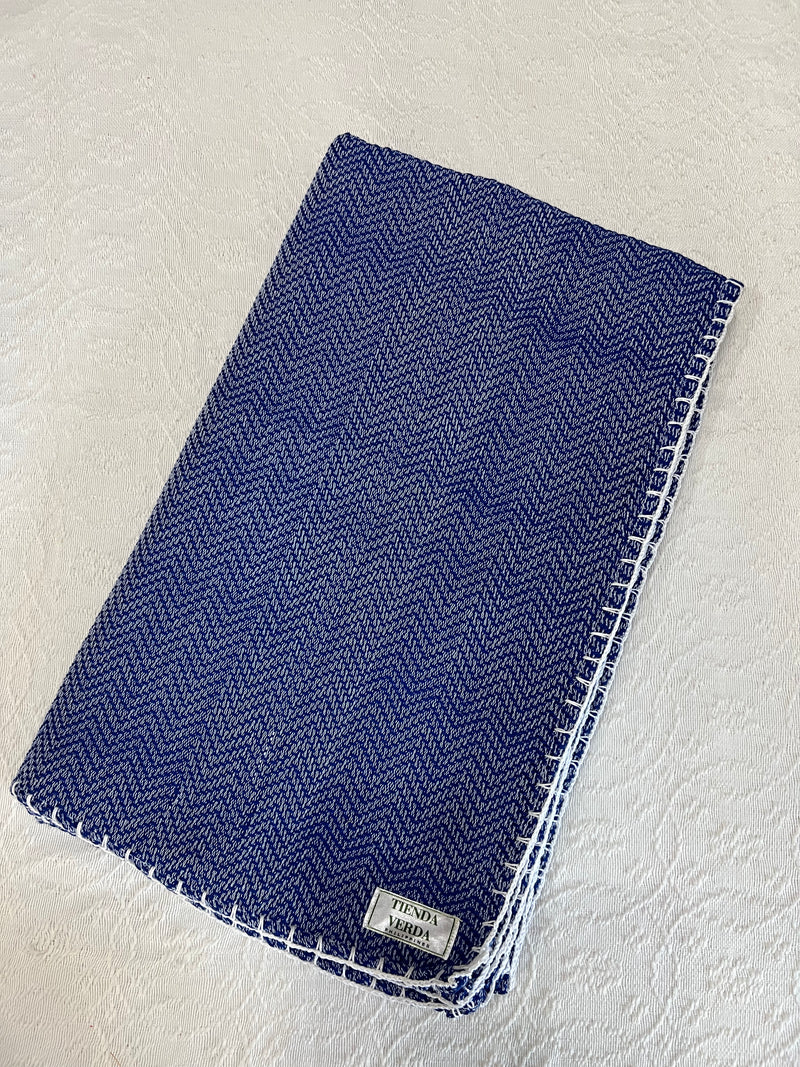 Trambia Blanket with Handsewn Edges (Royal Blue/White)