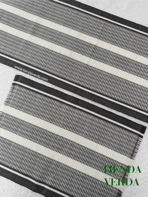 Lakan Runner & Placemats Bundle