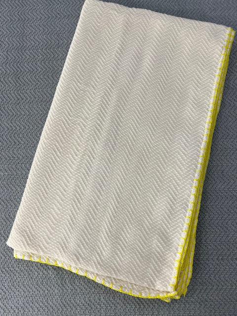 Trambia Blanket with Crocheted Edges (Cream/Yellow)