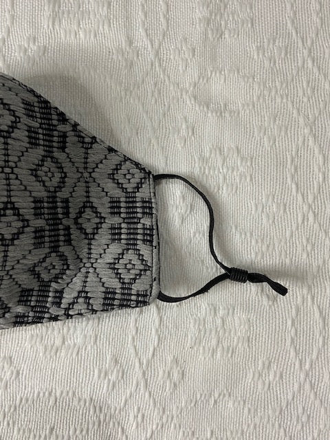 Pinilian Face Mask in Gray